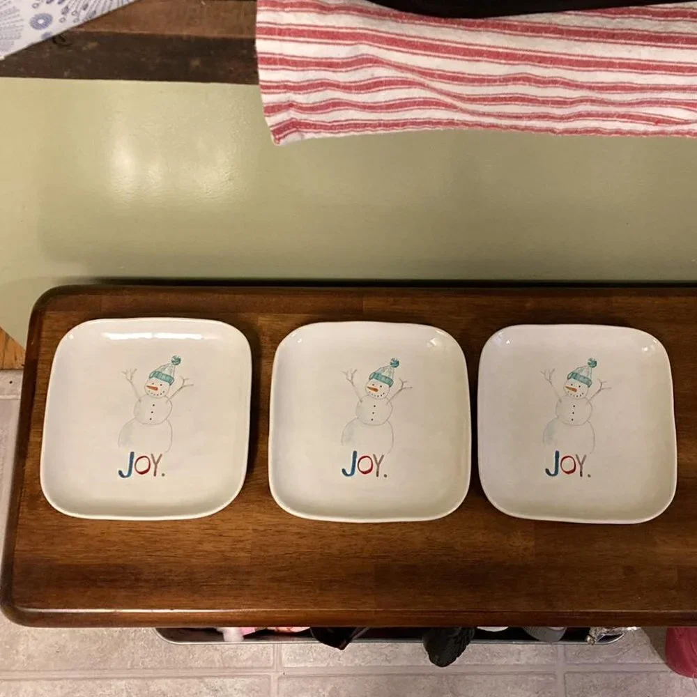EUC Rae Dunn JOY Snowman Ceramic Plates Set of 3